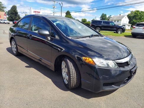 Used 2010 Honda Civic LX image 3