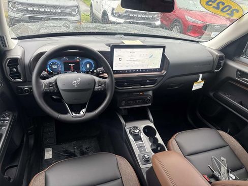 New 2025 Ford Bronco Sport Outer Banks w/ Outer Banks Tech Package+ image 6