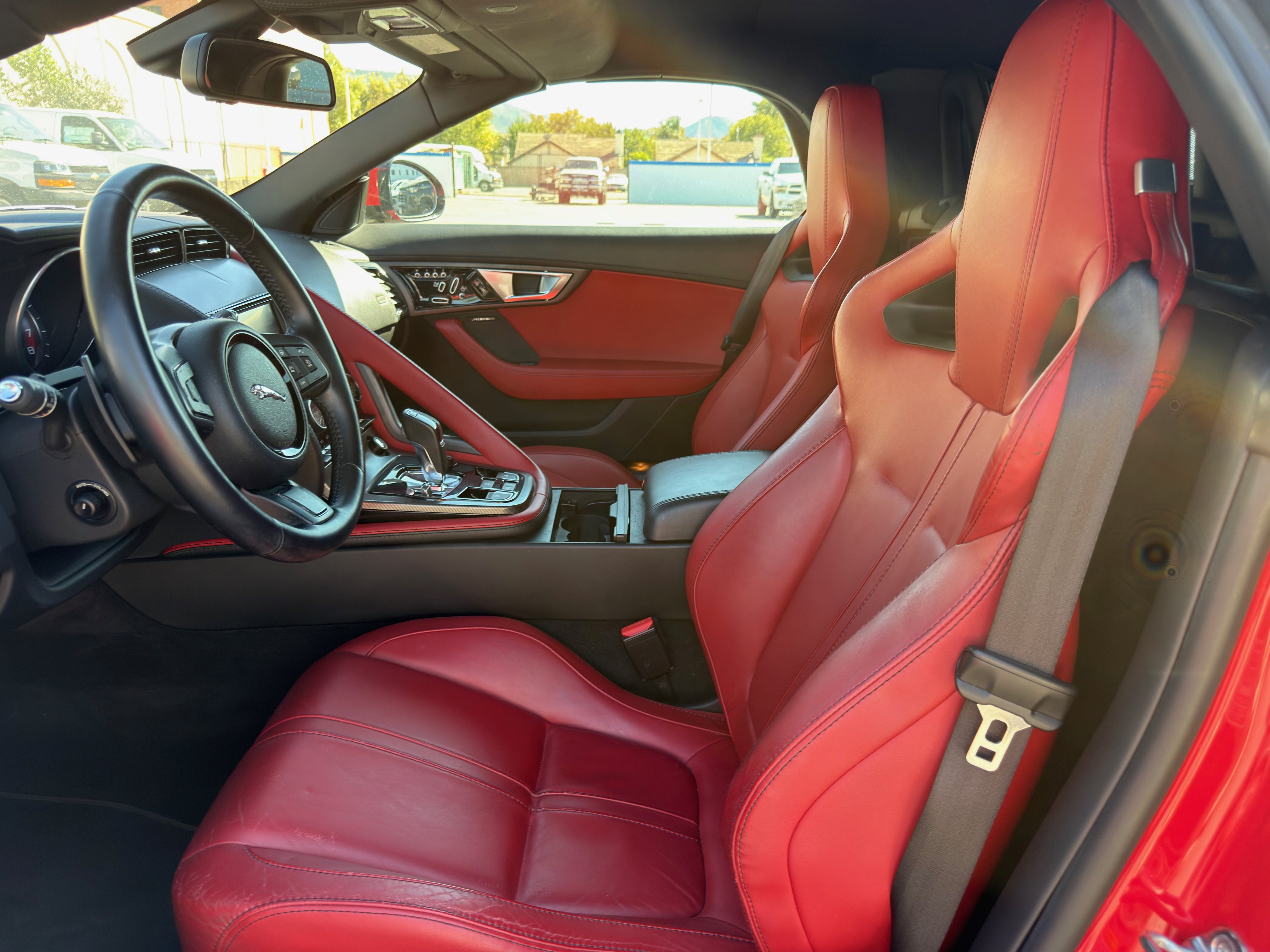 Used 2014 Jaguar F-TYPE Convertible RWD image 14