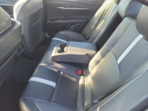 Certified 2025 Toyota Camry SE image 13