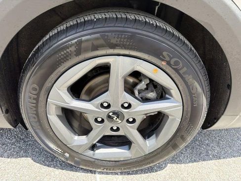 Used 2025 Kia K4 FWD image 30