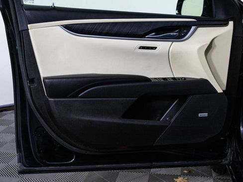 Used 2014 Cadillac XTS Platinum image 33