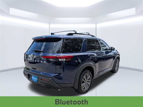 Used 2025 Nissan Pathfinder SV FWD image 6