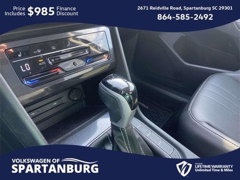 Used 2023 Volkswagen Tiguan SE w/ Panoramic Sunroof Package image 36
