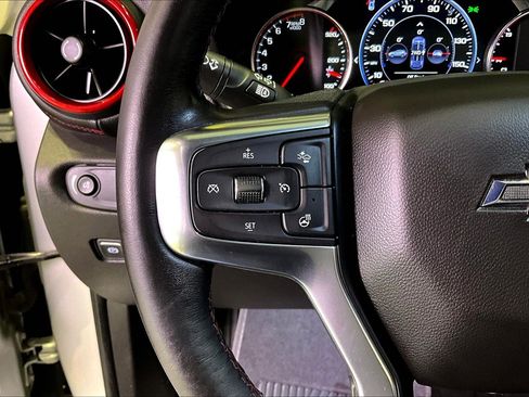 Used 2021 Chevrolet Blazer RS w/ Enhanced Convenience Package image 11