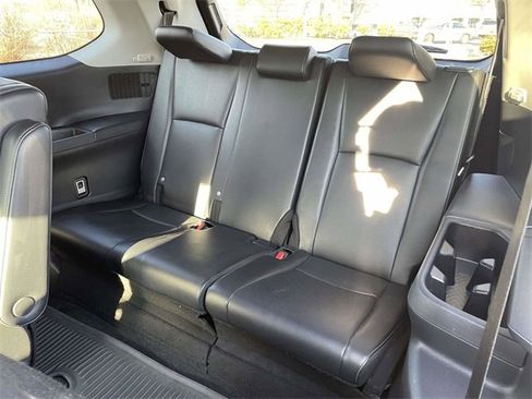 Used 2024 Toyota Grand Highlander Limited image 15