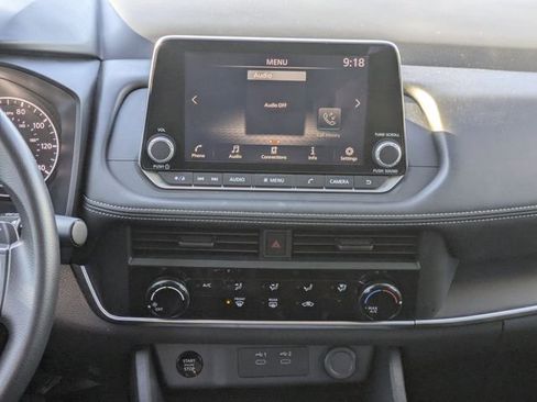 Used 2025 Nissan Rogue S image 15