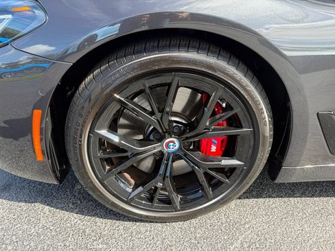 Used 2023 BMW M550i xDrive AWD/4WD image 39