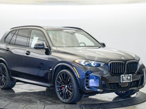 Certified 2025 BMW X5 xDrive40i w/ M Sport Package image 6