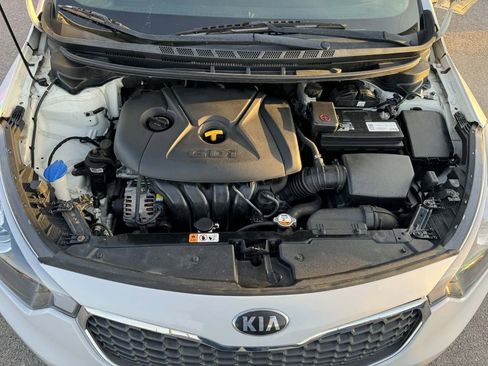 Used 2015 Kia Forte EX image 10