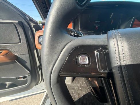 Used 2023 Lincoln Aviator Reserve w/ Equipment Group 201A AWD/4WD image 44