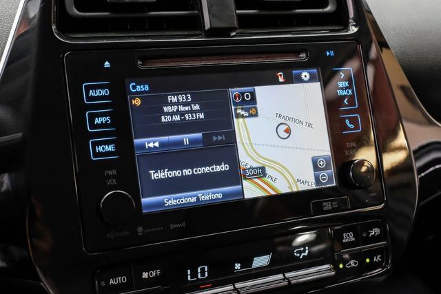 Used 2017 Toyota Prius Three Touring w/ Carpet Mat Package FWD image 31