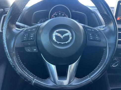 Used 2016 MAZDA MAZDA3 i Touring image 23