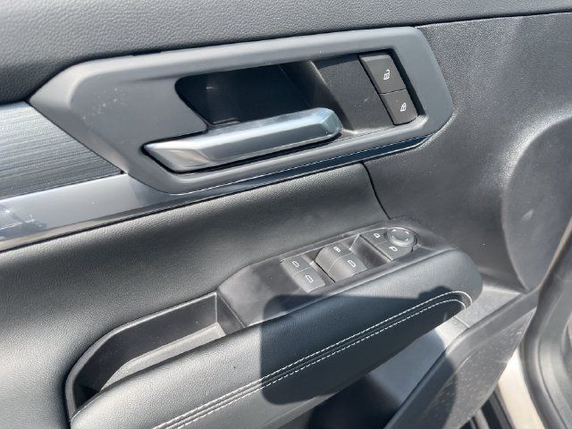 New 2027 GMC Terrain Elevation FWD image 10