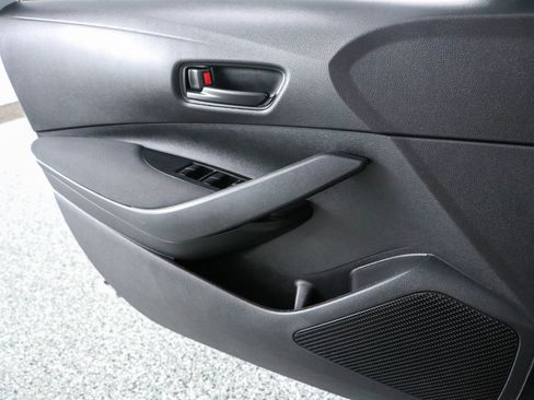 Used 2023 Toyota Corolla LE FWD image 21
