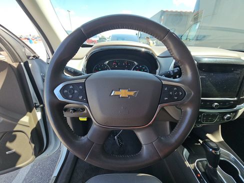 Used 2020 Chevrolet Traverse Premier FWD image 10
