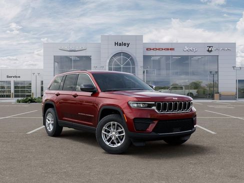 New 2026 Jeep Grand Cherokee Laredo AWD/4WD image 5