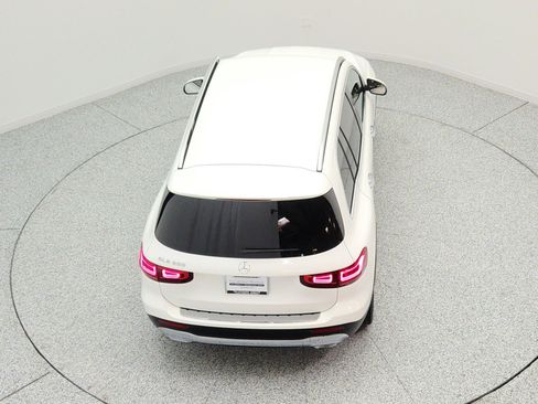 Used 2022 Mercedes-Benz GLB 250 image 27