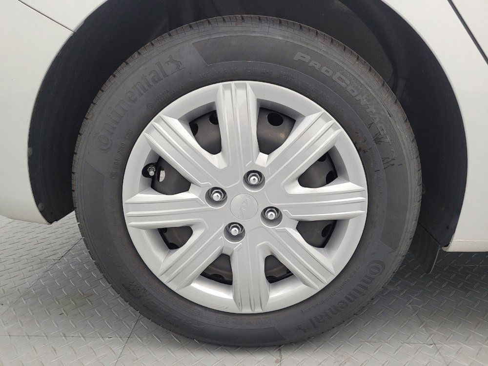 Used 2023 Kia Rio LX FWD image 31