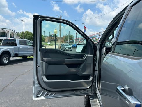Used 2025 Ford F150 XLT w/ Equipment Group 301A Standard AWD/4WD image 15