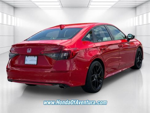 Certified 2022 Honda Civic Sport image 5