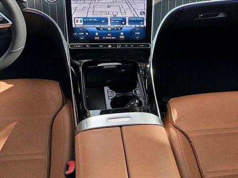 Used 2023 Mercedes-Benz C 300 Sedan image 18