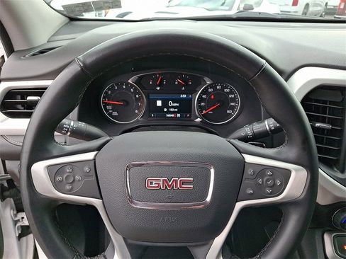 Certified 2023 GMC Acadia SLT image 21