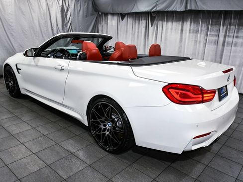 Used 2019 BMW M4 Convertible w/ Competition Package RWD image 4