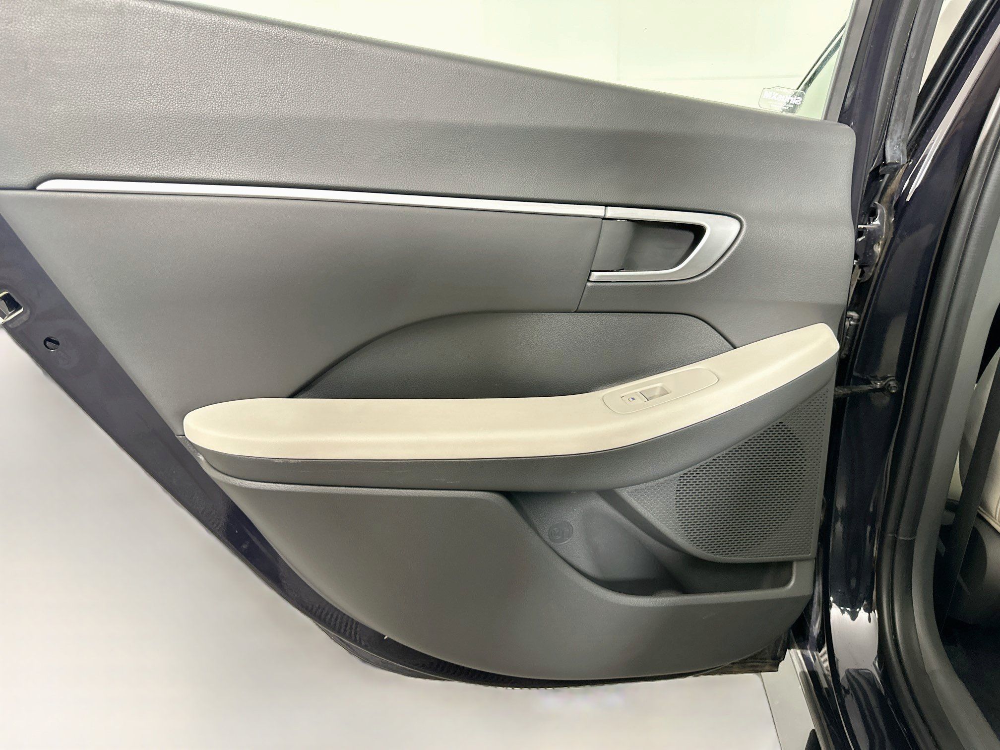Used 2025 Hyundai Sonata SEL FWD image 25