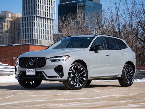 Used 2026 Volvo XC60 B5 Ultra w/ Protection Package Premier image 1