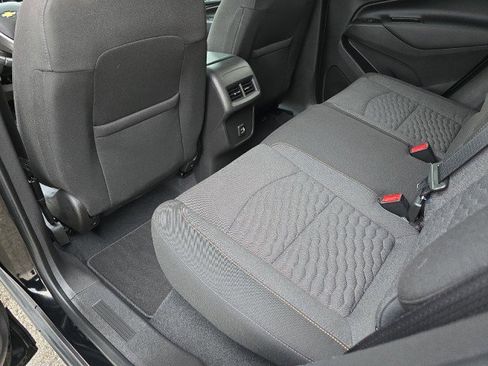 Used 2021 Chevrolet Equinox LT image 33