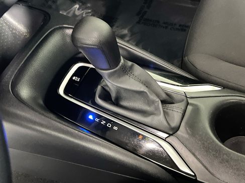 Used 2024 Toyota Corolla LE FWD image 22