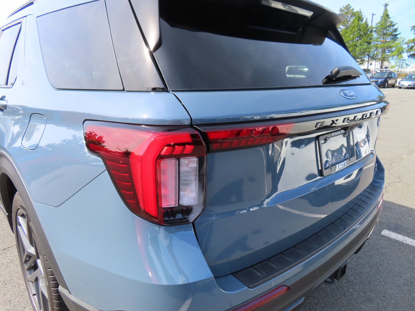 Used 2026 Ford Explorer ST w/ Sun And Sound Package AWD/4WD image 11