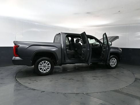 Used 2025 Toyota Tundra SR5 w/ SR5 Convenience Package AWD/4WD image 26
