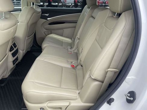 Used 2018 Acura MDX FWD w/ Technology Package image 12