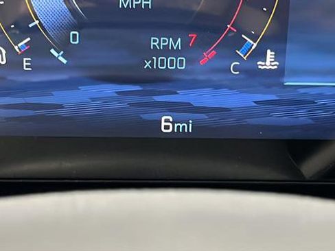 New 2026 Chevrolet Equinox LT w/ Convenience Package II AWD/4WD image 10