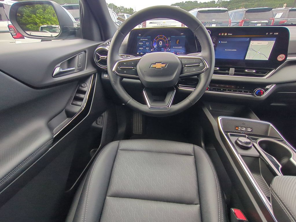 Used 2026 Chevrolet Equinox LT w/ Convenience Package II AWD/4WD image 19