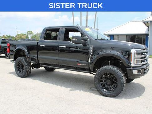 Used 2025 Ford F250 Platinum image 14