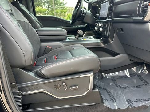 Used 2025 Ford F150 Raptor AWD/4WD image 13