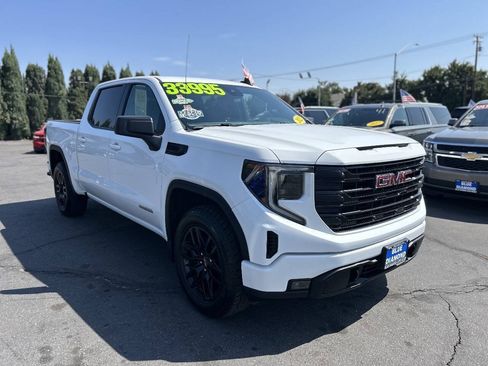 Used 2022 GMC Sierra 1500 Elevation AWD/4WD image 1