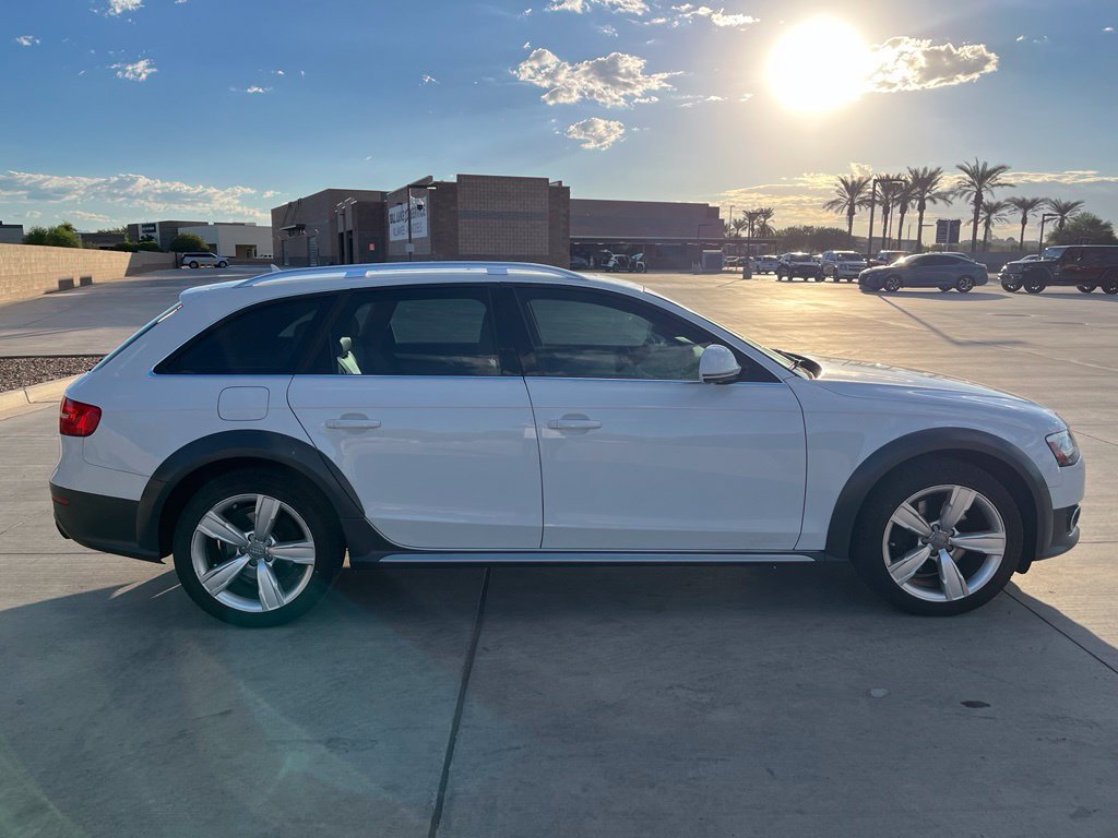 Used 2014 Audi A4 Premium w/ Lighting Package AWD/4WD image 9