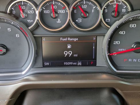 Used 2021 Chevrolet Silverado 2500 LTZ w/ LTZ Plus Package image 17