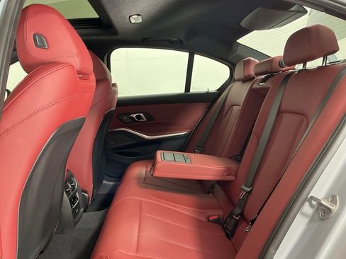 New 2026 BMW 330i Sedan w/ M Sport Package image 28