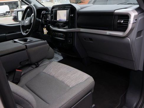 Used 2023 Ford F150 XLT AWD/4WD image 11