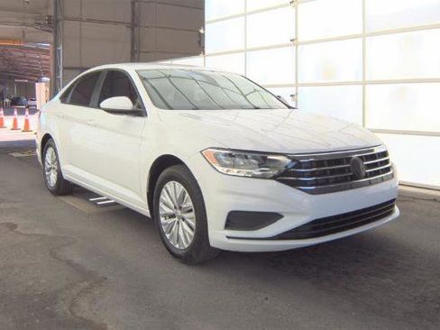 Used 2019 Volkswagen Jetta S w/ Driver Assistance Package FWD image 1