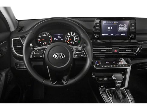 Used 2021 Kia Seltos S FWD image 4