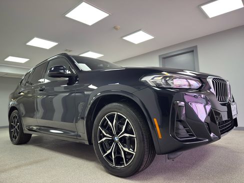 Used 2022 BMW X3 xDrive30i w/ M Sport Package 2 image 4