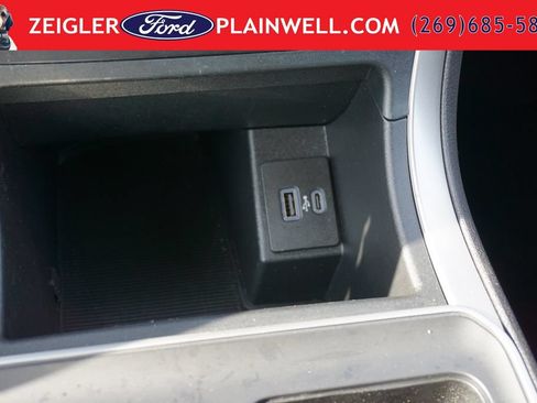 Used 2024 Ford Edge SE AWD/4WD image 20