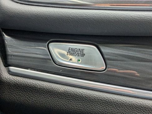 Used 2021 Buick Enclave Premium w/ Sun and Sites Package image 25