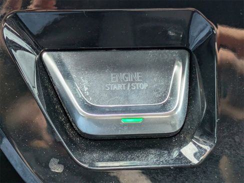 Used 2024 GMC Sierra 2500 AT4 w/ AT4 Preferred Package image 35